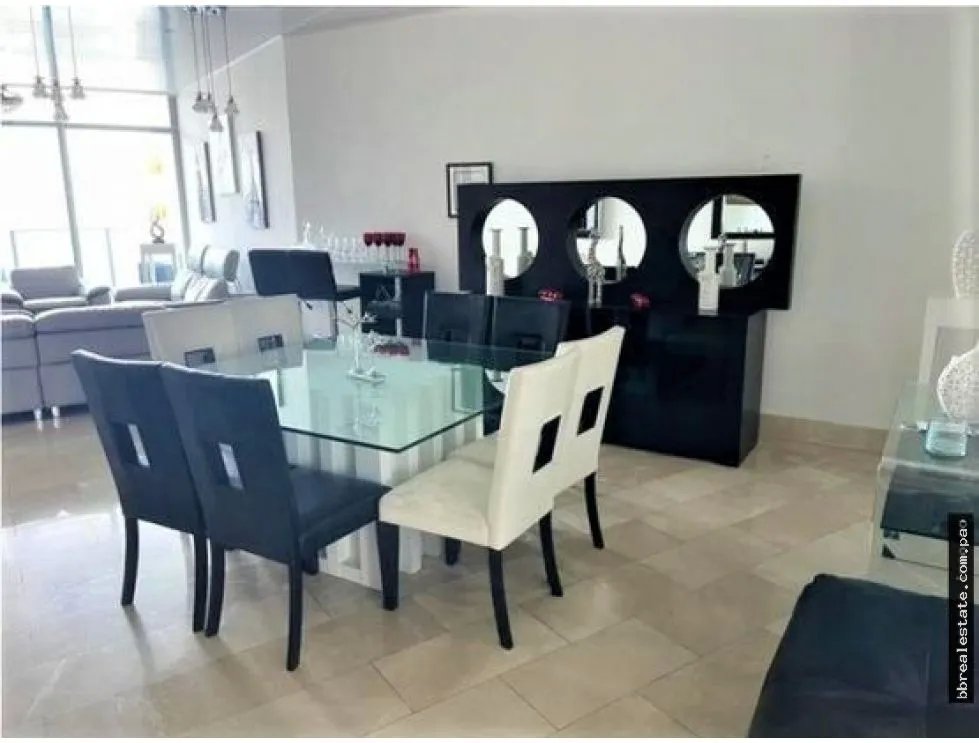 Se vende apartamento en punta pacifica, Ph Grand Tower
