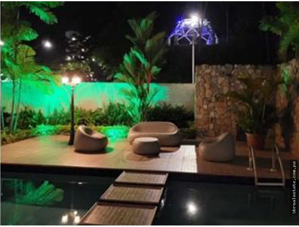 Se vende Apartamento en Plaza Edison,Ph Oceania