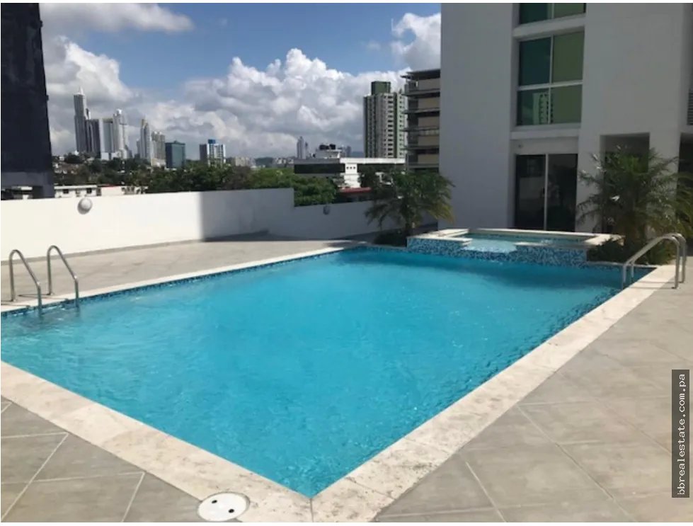 Se vende apartamento en El Carmen, PH Trinity