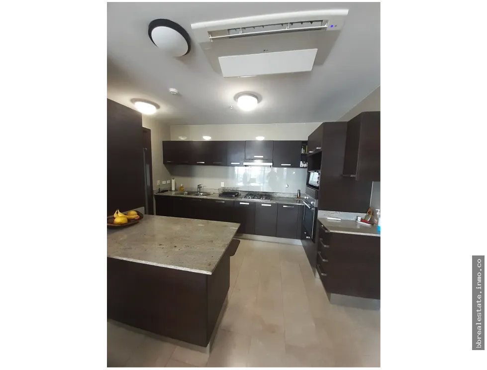 VENTA PH GRAND TOWER MODELO J SUR PUNTA PACIFICA