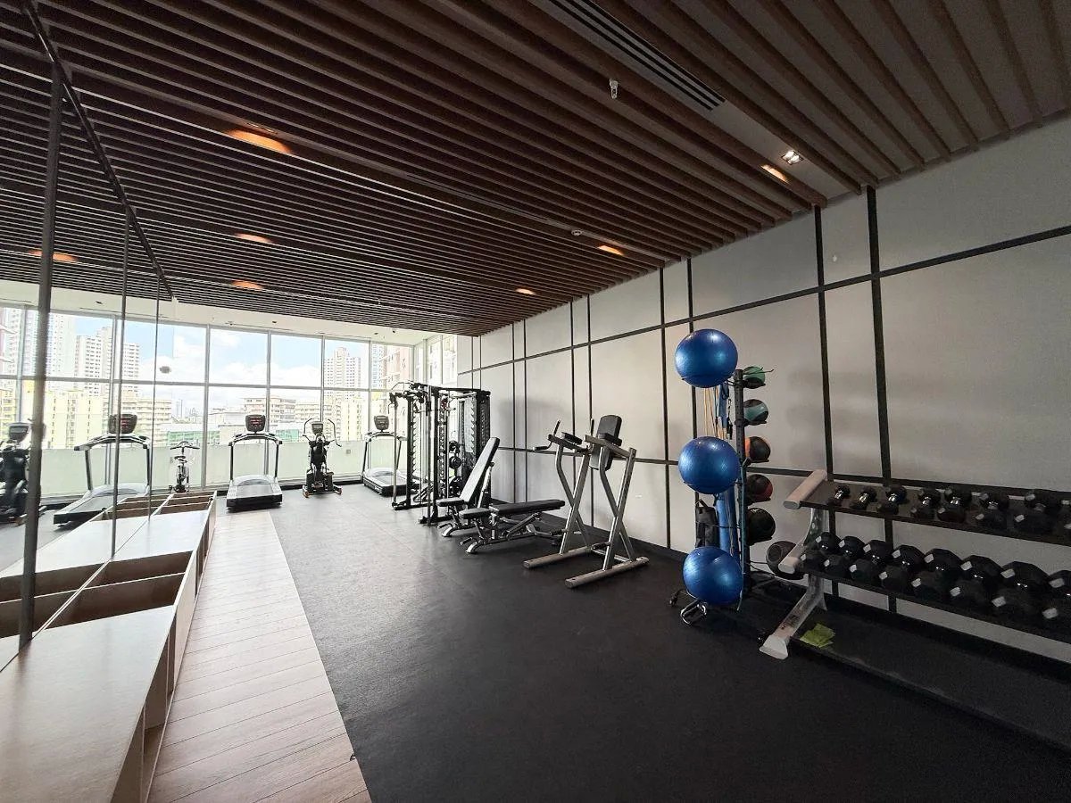 Espectacular Penthouse en Luxor 400 El Cangrejo 300 m², 4 Rec + CBE y Balcón