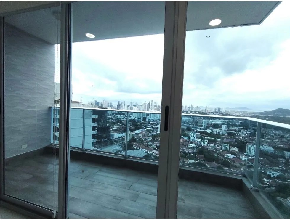 Apartment for Rent in PH Pacific Hills, Dos Mares. EAR