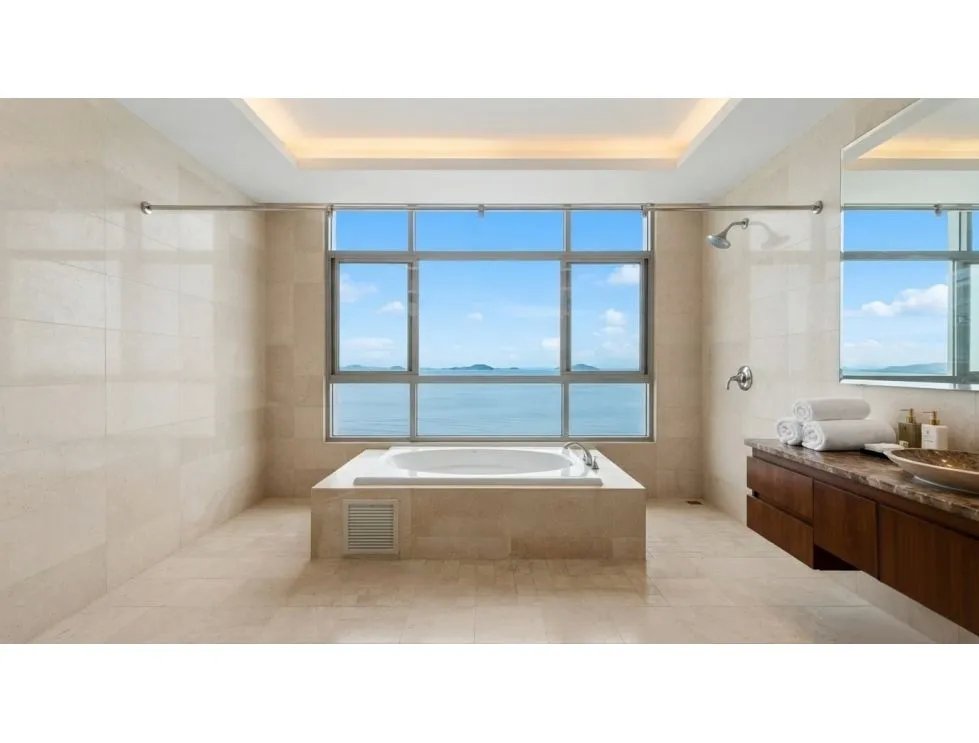 Sale of Apartment in Paramount, Costa del Este. EAR