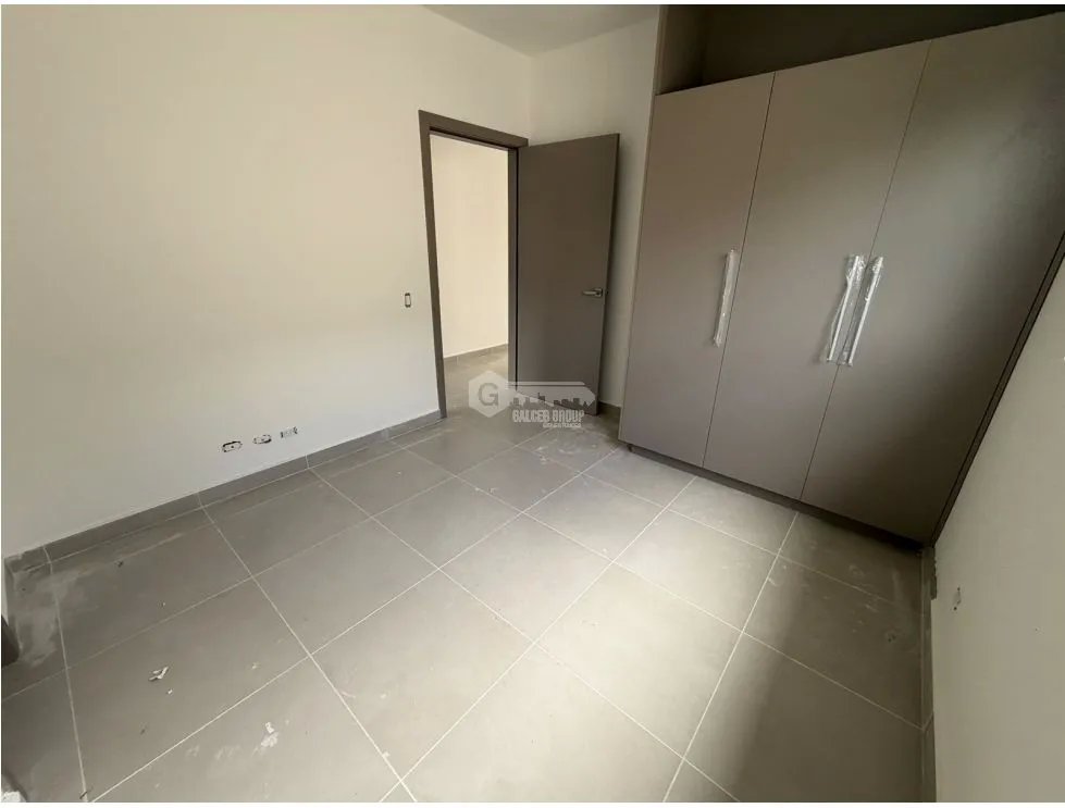CONDADO DEL REY / ALTOS DEL PARQUE / 274M / ULTIMA CASA NUEVA