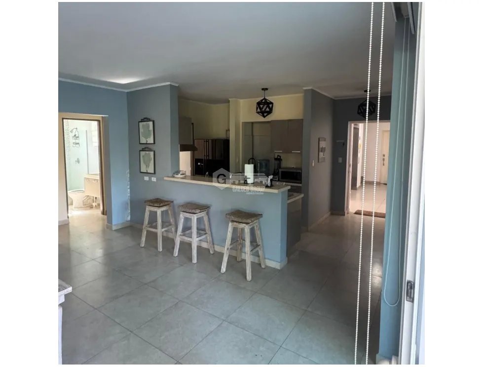 SE VENDE APARTAMENTO EN QUARRY HEIGHTS 165 M2 CON JARDIN PRIVADO