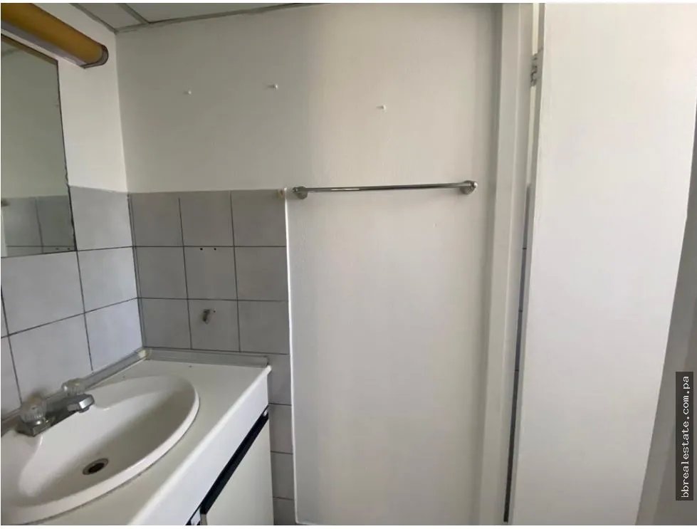 OFFICE FOR RENT IN OBARRIO; PH ADVANCE