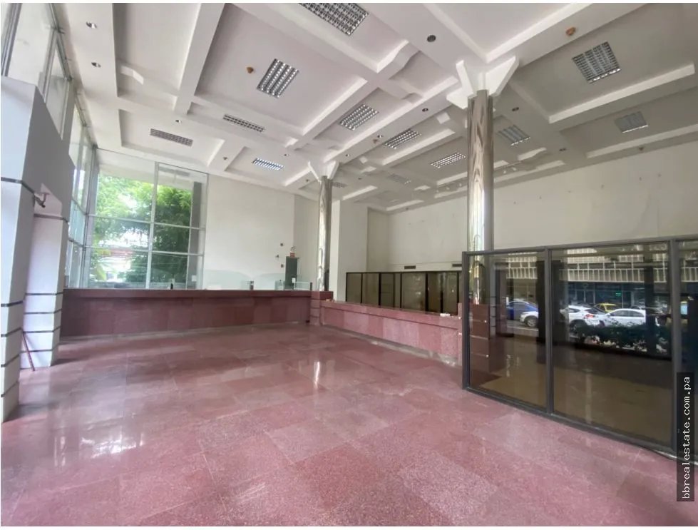 Commercial Building Rental in Obarrio