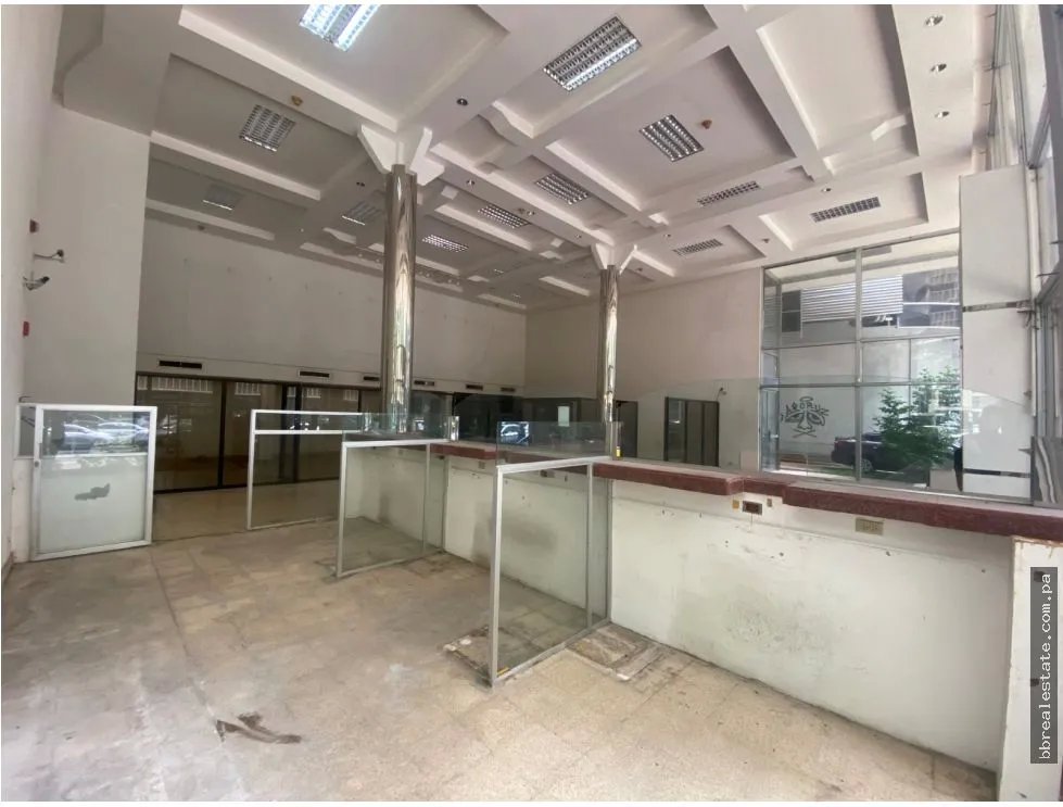 Commercial Building Rental in Obarrio
