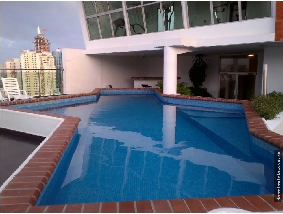 Se vende apartamento en Via Argentina, PH Mediterraneo Loft