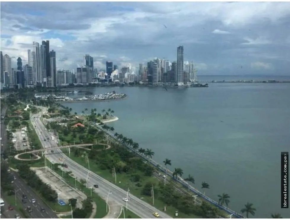 Se vende oficina en Avenida Balboa, Ph Balboa Office Center
