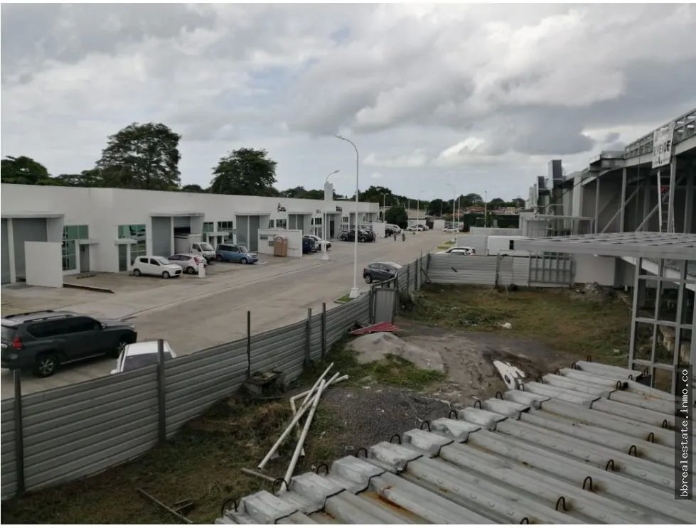 SALE OF OFFICE-WAREHOUSE PANAMA VIEJO
