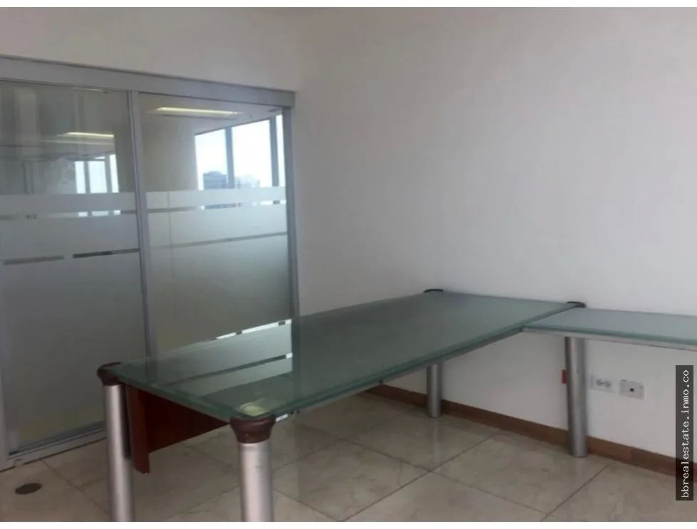 OFFICE FOR SALE F&F TOWER