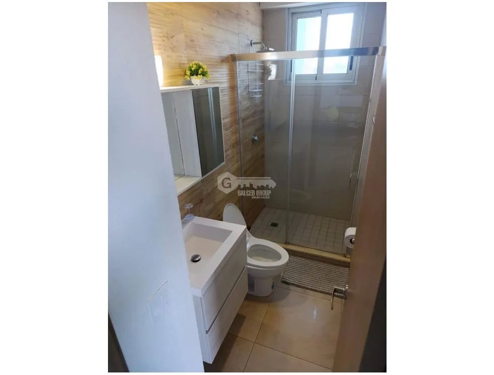 APARTMENT FOR SALE NUEVA GORGONA ROYAL PALM PH 70 M2 BEACHFRONT