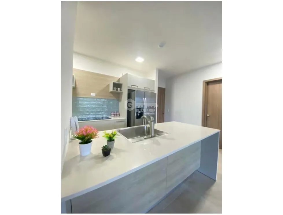 NUEVA GORGONA / PH ROYAL PALM / 2 BEDROOMS / 70 M2 / OCEANFRONT