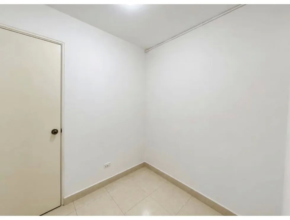 FOR RENT: APARTMENT IN EL CANGREJO 130M 4 BEDROOMS 3 BATHROOMS