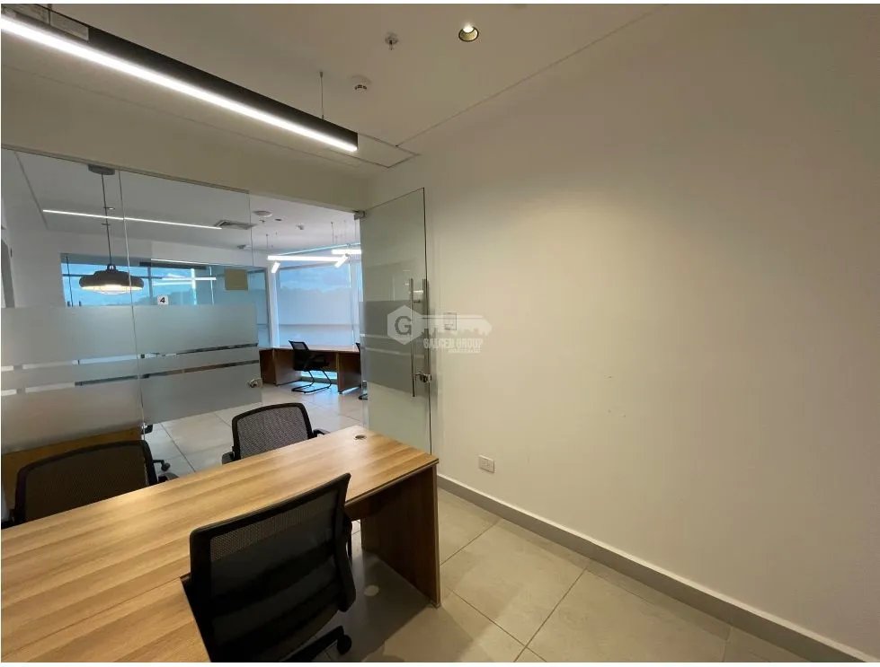 OFFICE / EL DORADO / CITY CENTER / 306M / 2 BATHROOMS / 5 DIVISIONS