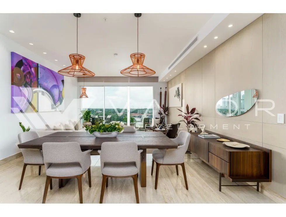 SANTA MARIA / CELESTE / 210M / 3 BEDROOMS / 3.5 BATHROOMS / BALCONY