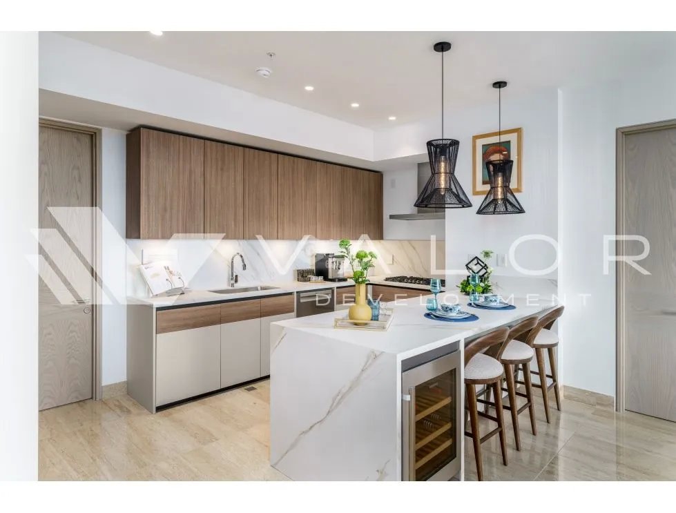 SANTA MARIA / CELESTE / 210M / 3 BEDROOMS / 3.5 BATHROOMS / BALCONY