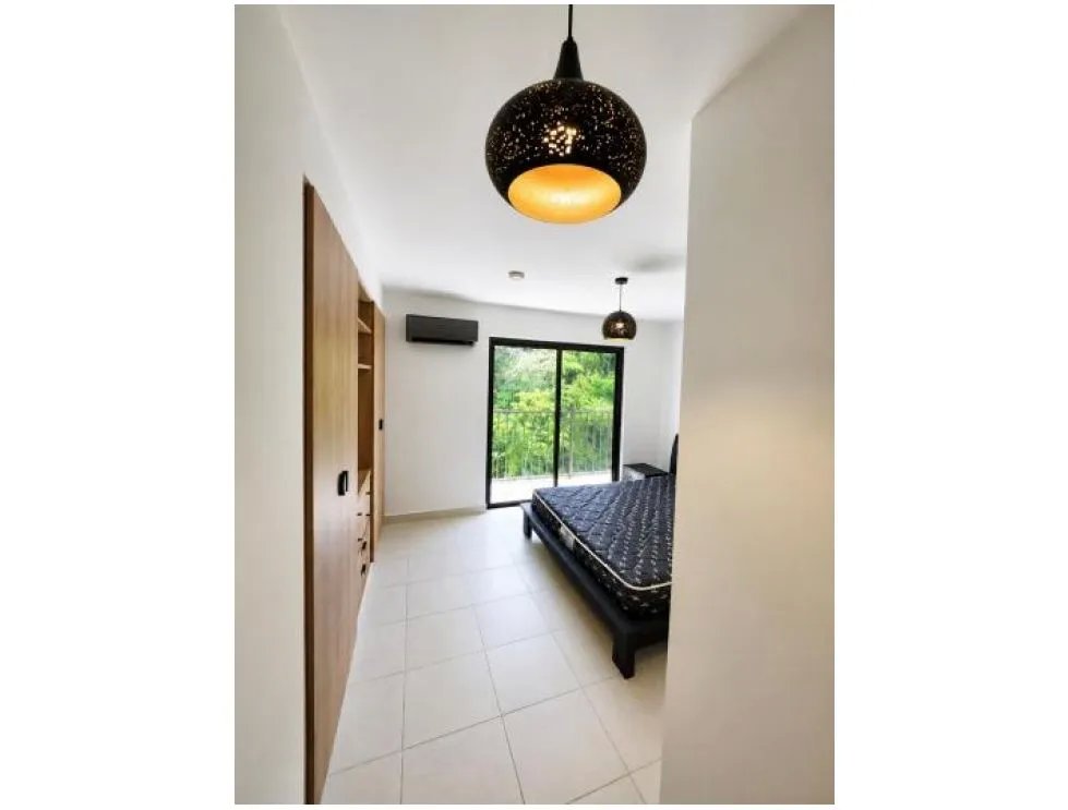 Venta de apartamento en PH Embassy Village | Clayton. JC
