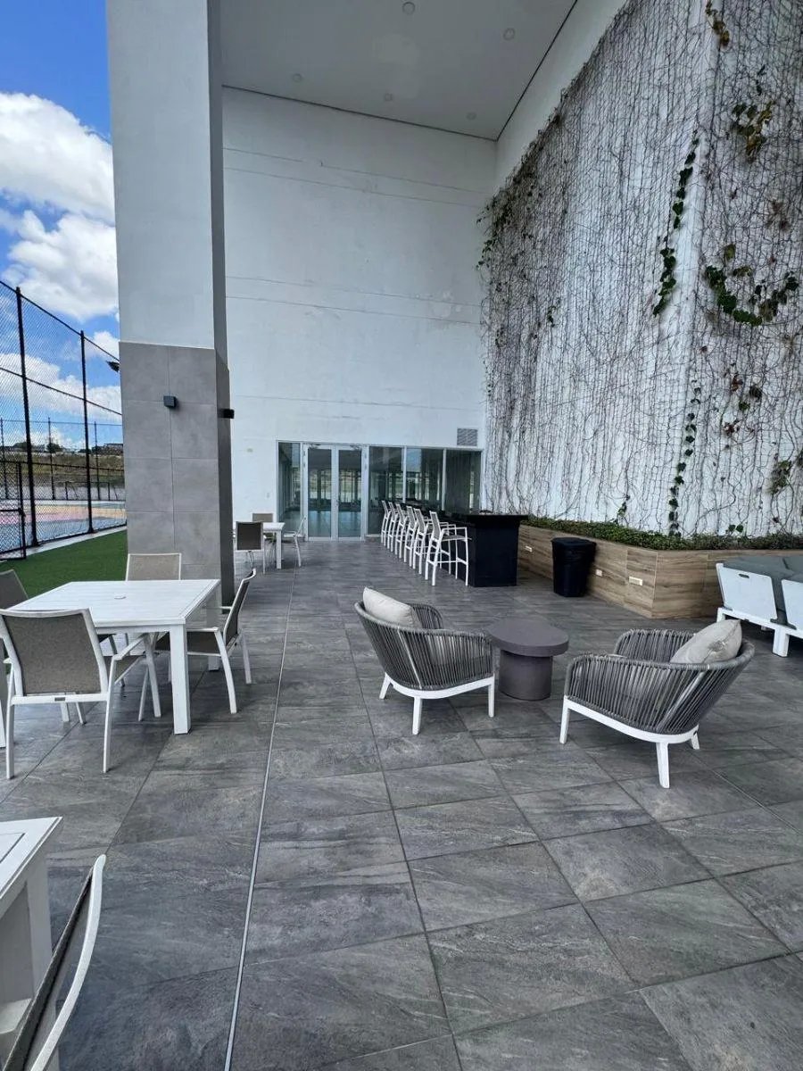 Apartamento en Greenwood Towers T100 Tumba Muerto Ala Sur 85.25 m² Inversión Exclusiva