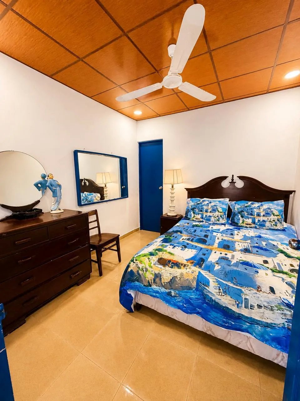 Alquilo casa amoblada en segunda línea al mar en Playa Coronado