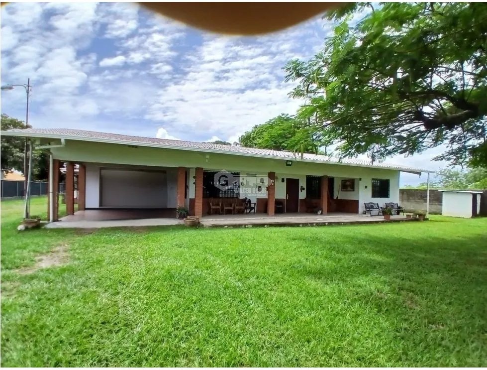 SE VENDE TERRENO PENONOME 4,718M ALTO POTENCIAL VIA PRINCIPAL