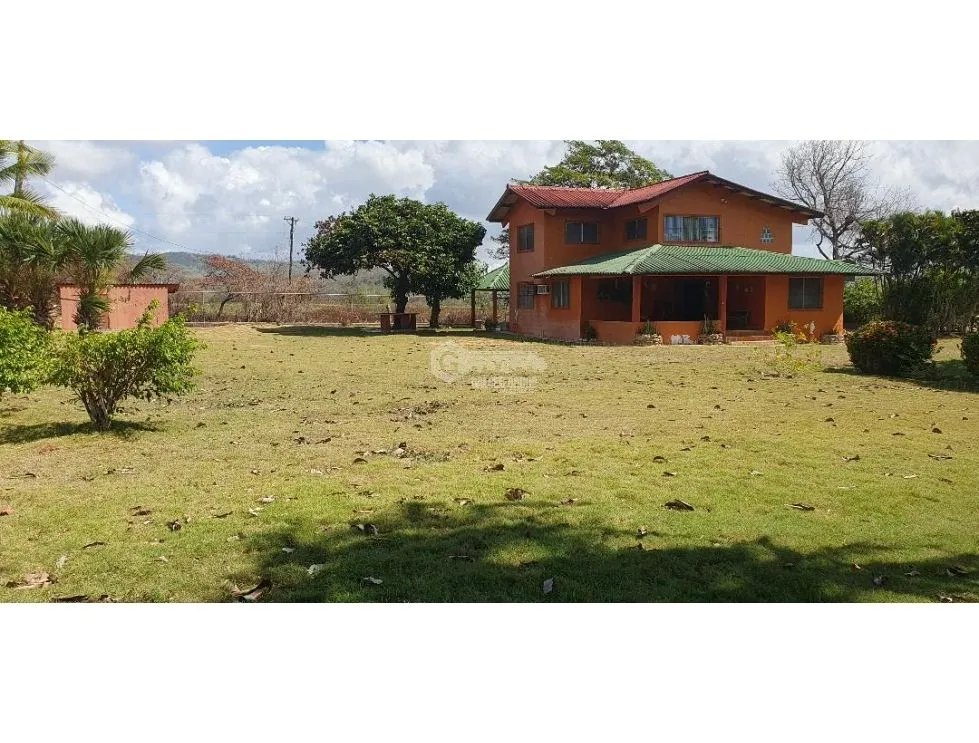 CHAME / SAJALICES / 3000M / 4 BEDROOMS / 2 BATHROOMS / GAZEBO NS