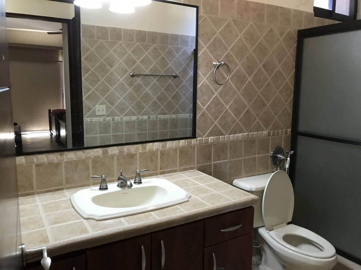 Cómodo apartamento en planta baja en Boquete Country Club