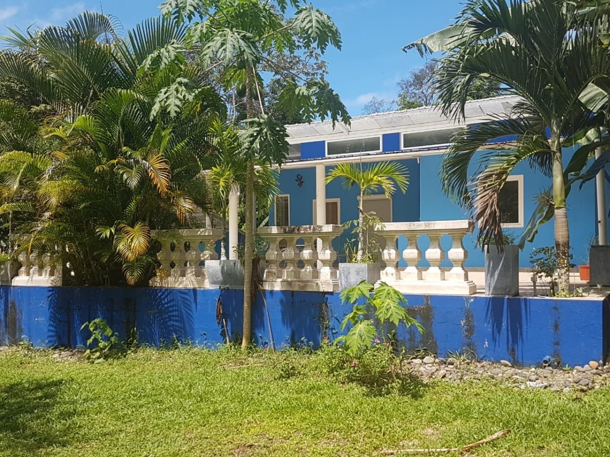 Well-built house in Las Lajas, Chiriquí