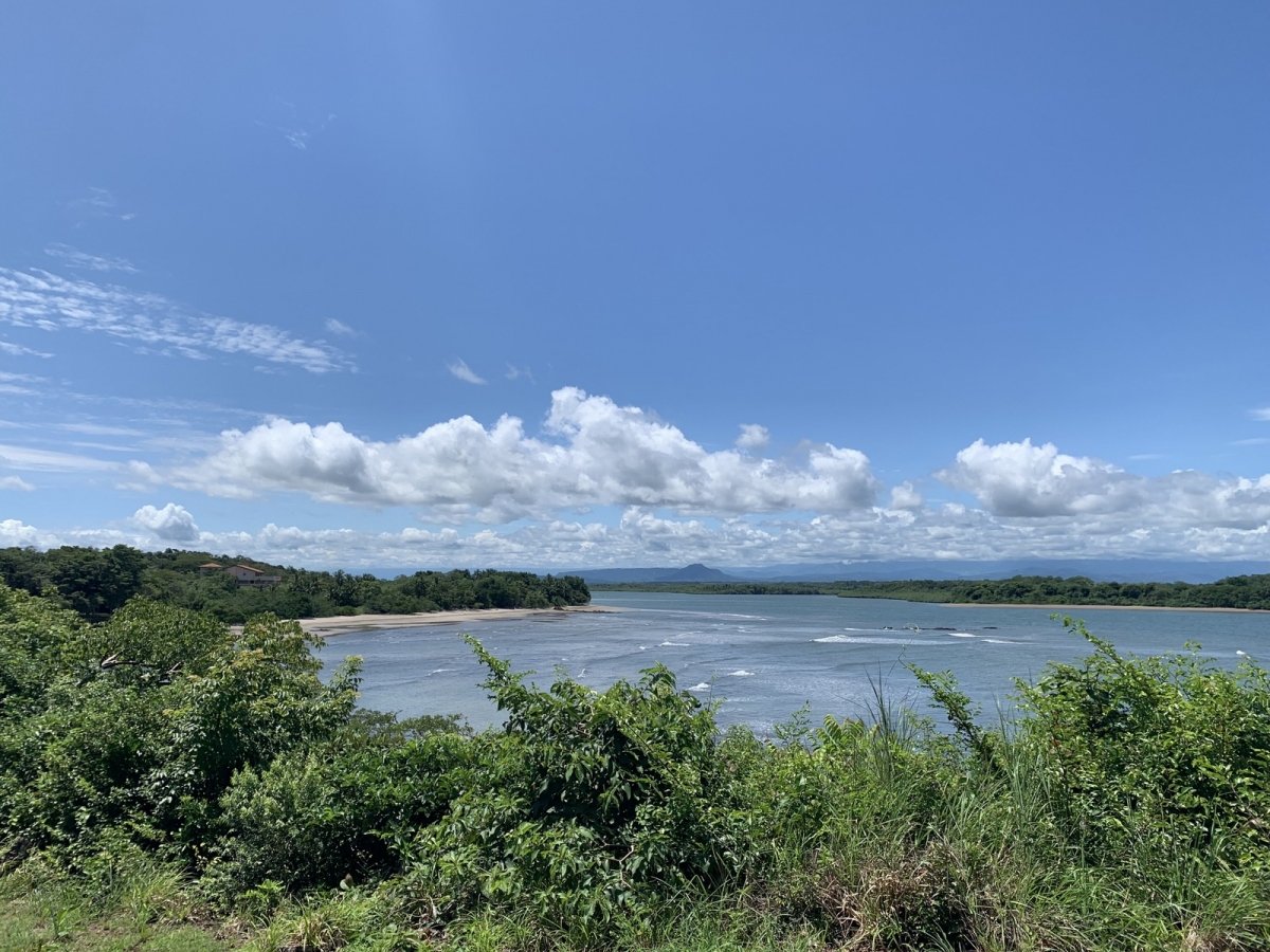 Ocean-front house in Boca Chica, owner financing available