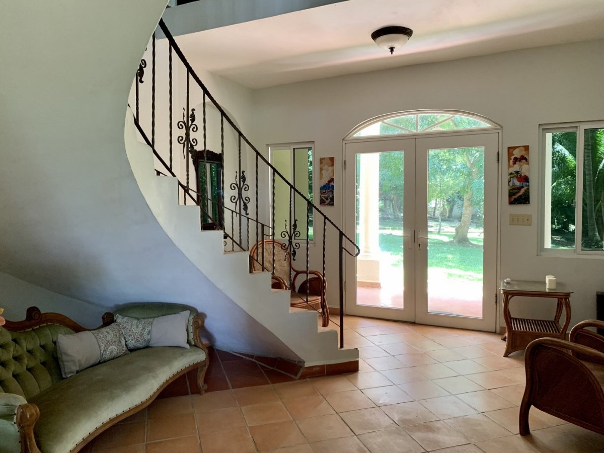 Ocean-front house in Boca Chica, owner financing available