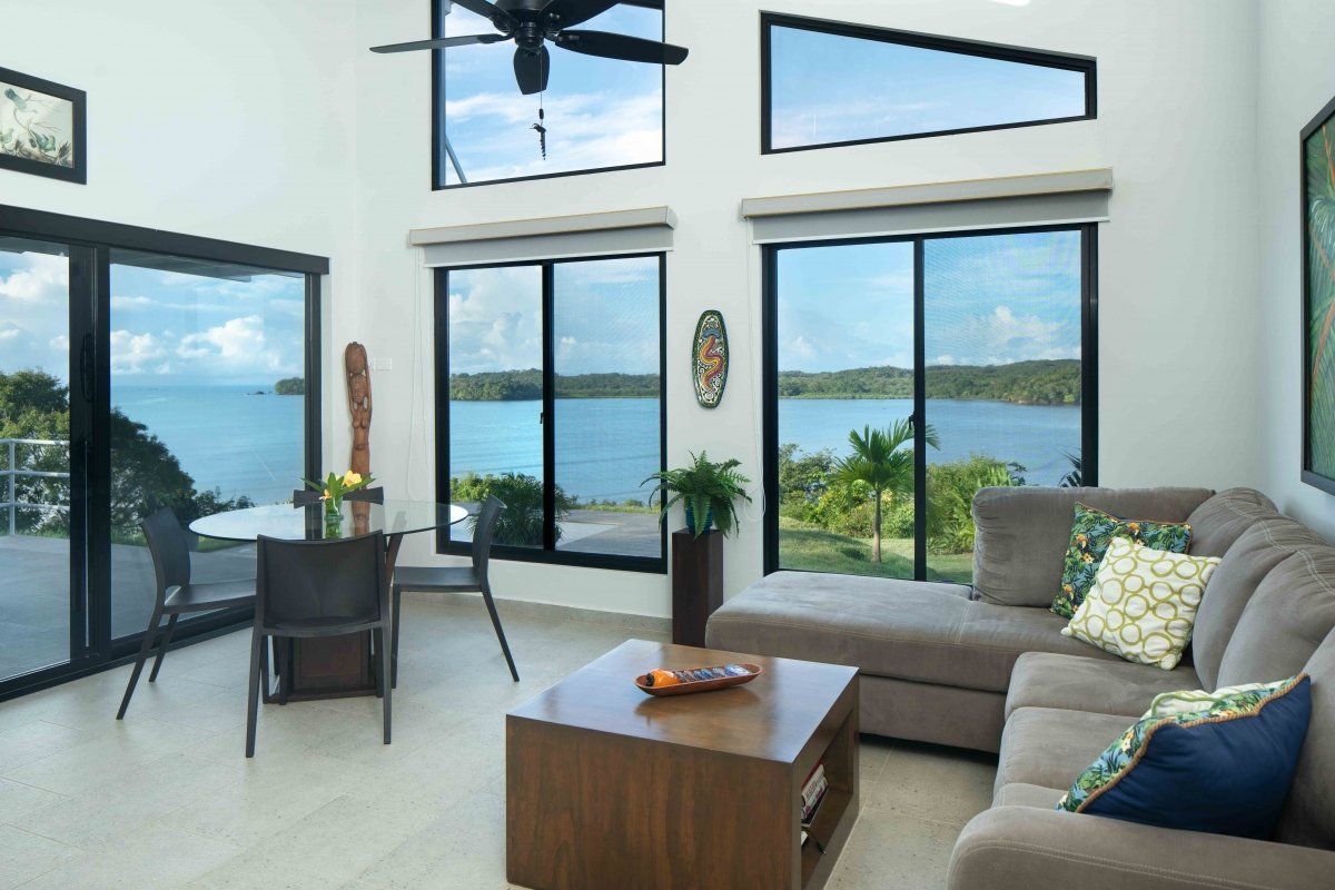 Rare find – oceanfront house on Playa Hermosa, Boca Chica