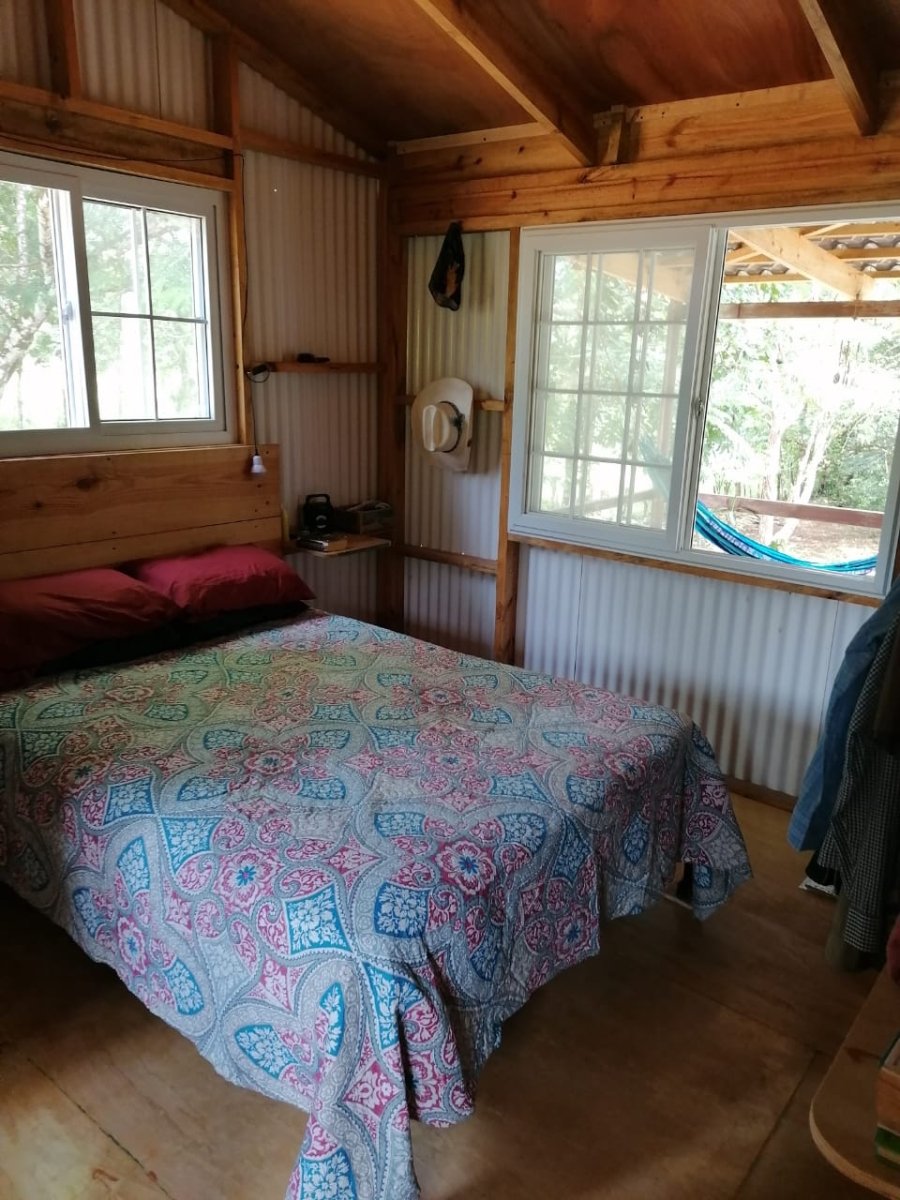 Tiny house on 1.7 hectares on beautiful river Papayal