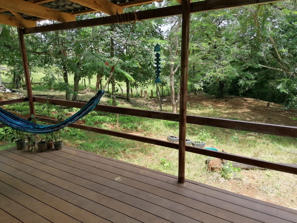 Tiny house on 1.7 hectares on beautiful river Papayal