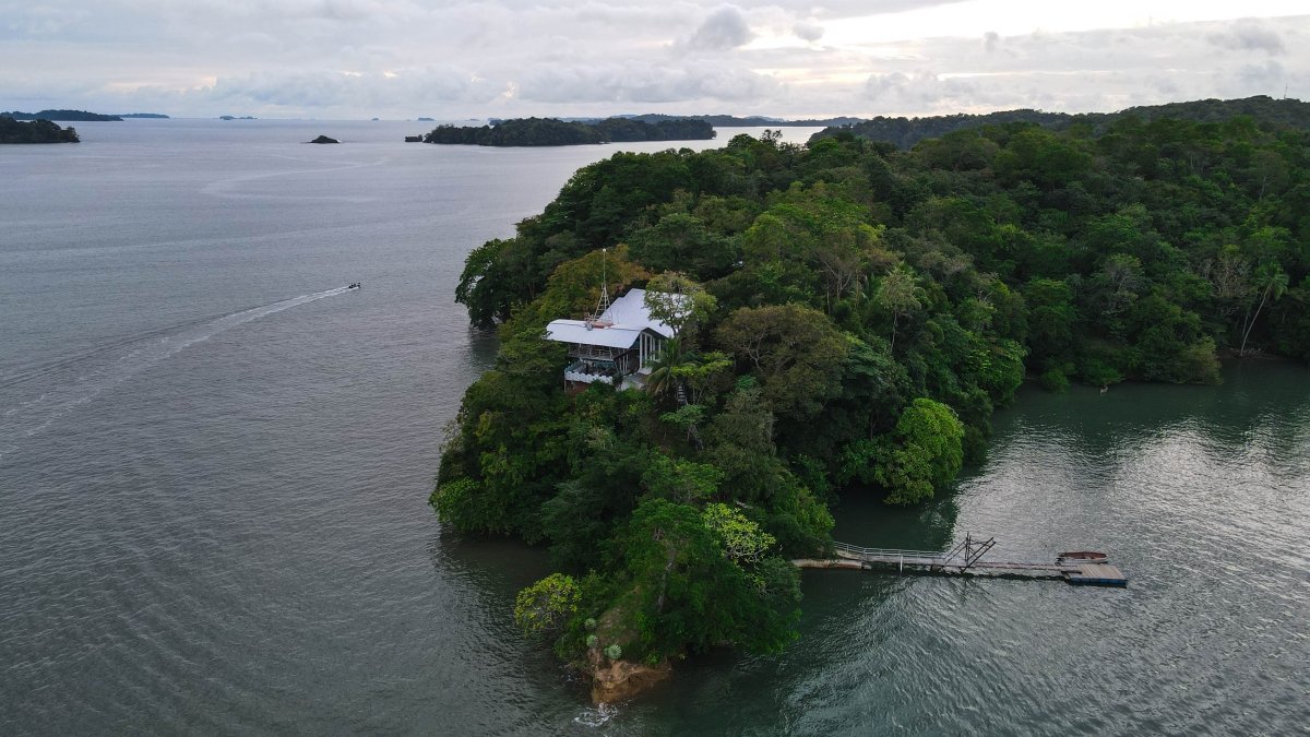 Se vende hotel con 13 hectáreas en la Isla Boca Brava, Chiriquí
