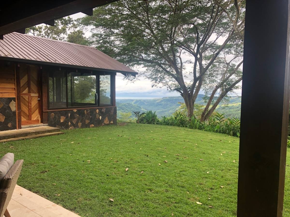 Villa Bali in Altos del Maria - exquisite craftmanship with ocean and ...
