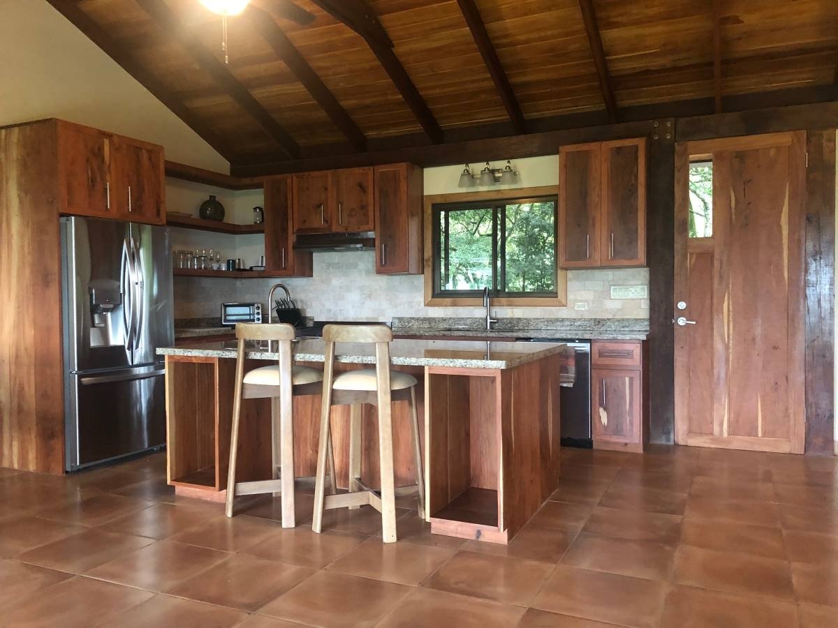 Villa Bali in Altos del Maria - exquisite craftmanship with ocean and ...