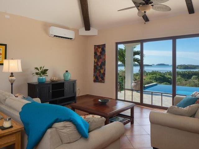 Fabulous house with ocean view in Boca Chica