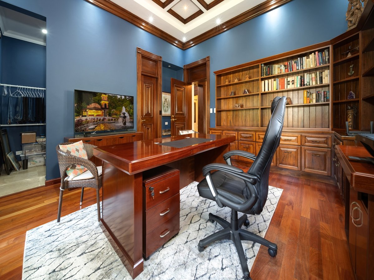 Majestic mansion, superbly constructed with great architectural detail...