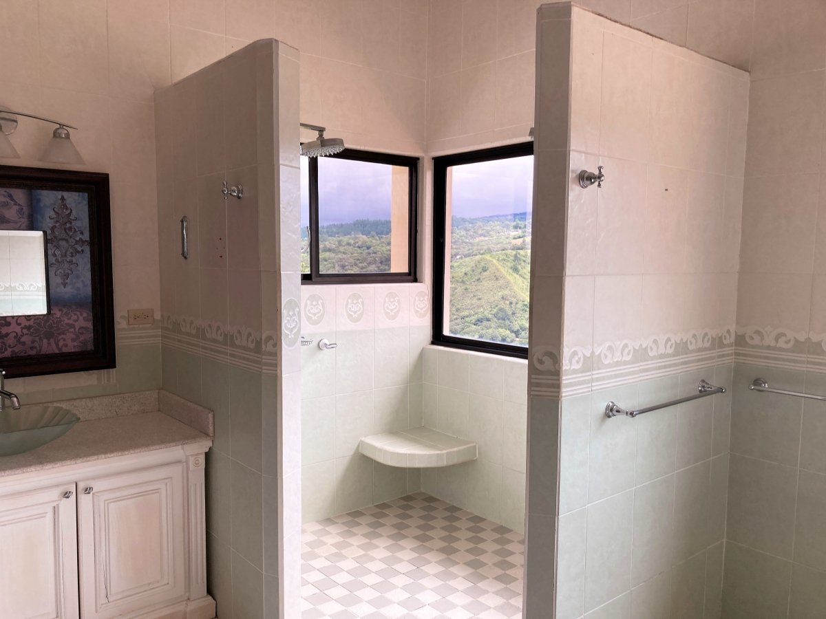 Spectacular views and design