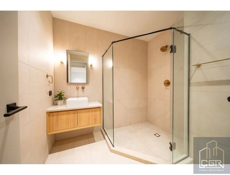 VENTA DE APARTAMENTO EN PH PINOALTO BOQUETE