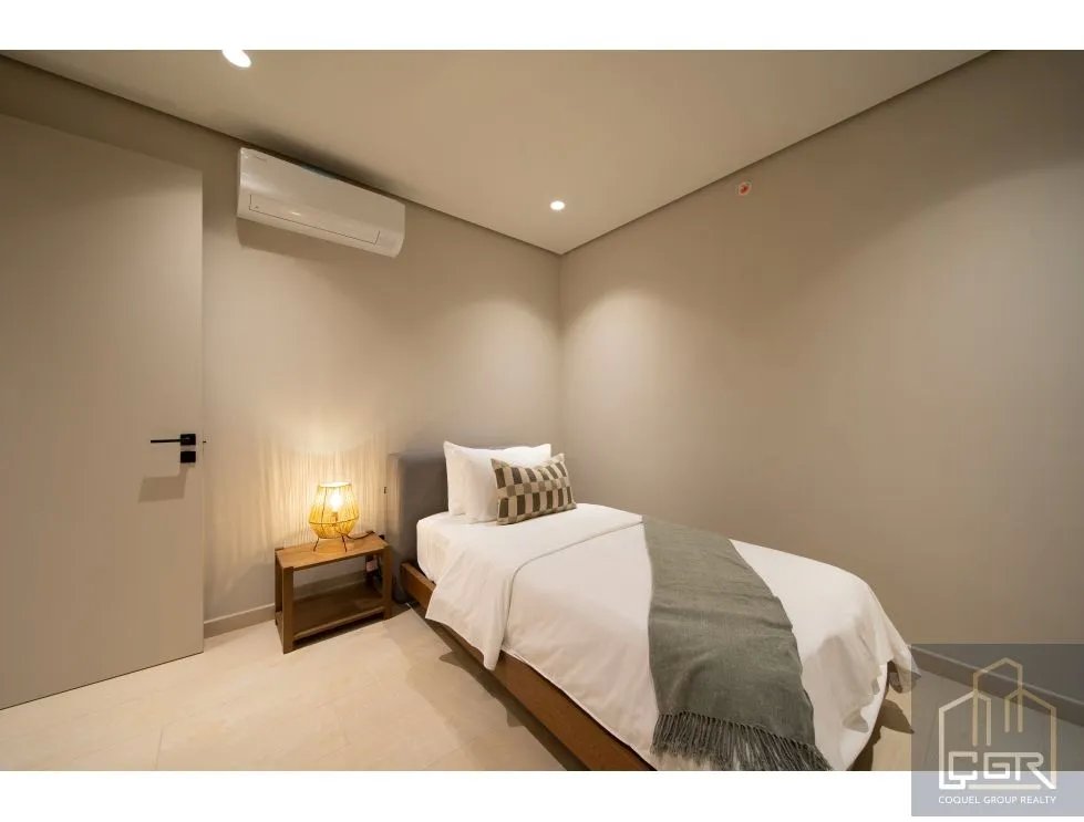 APARTMENT FOR SALE IN PINOALTO PH BOQUETE