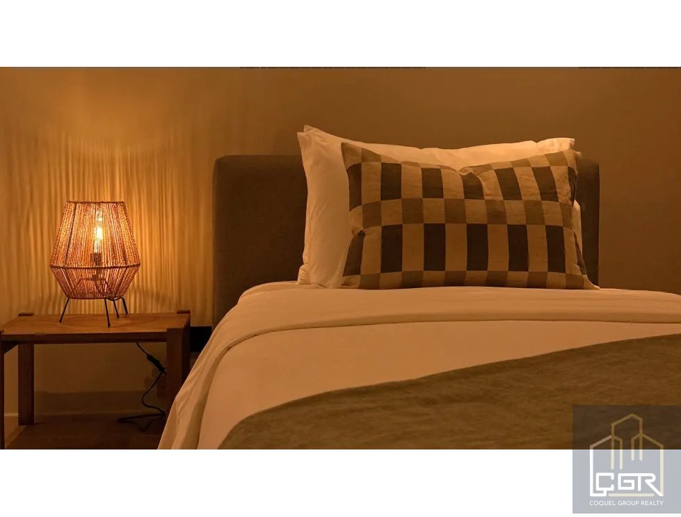 APARTMENT FOR SALE IN PINOALTO PH BOQUETE