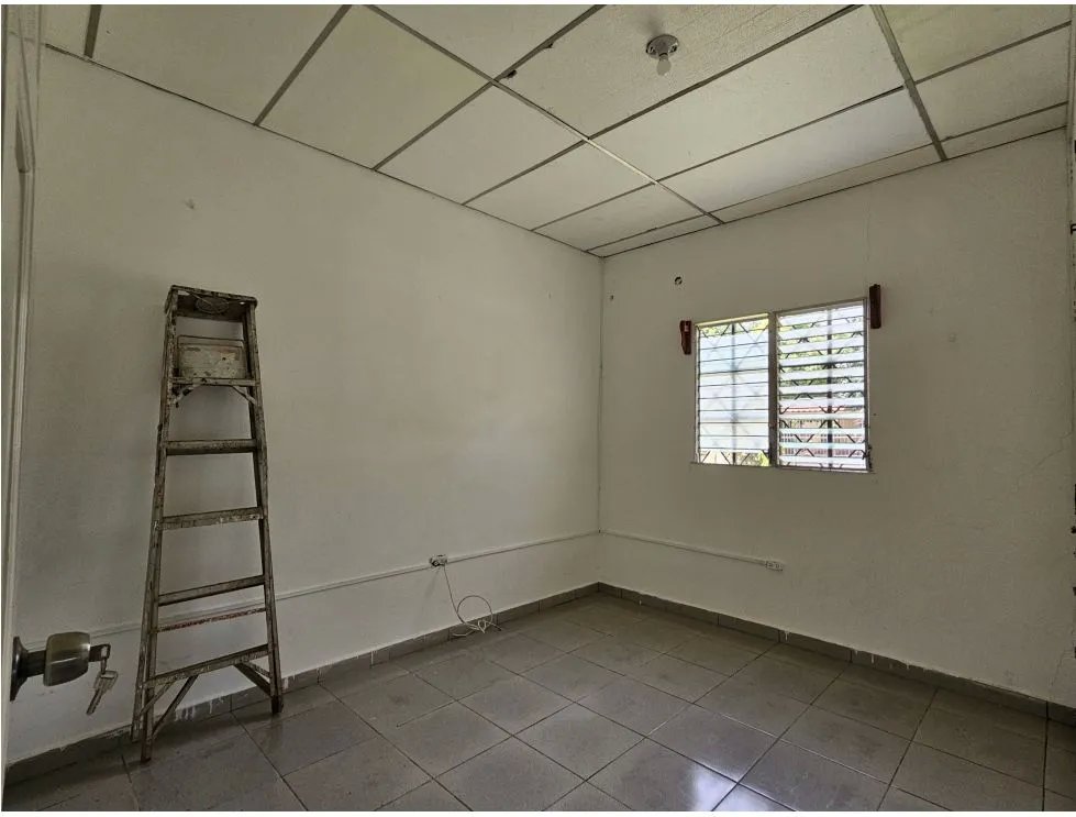 Alquiler de Casa en Villa rosa, Chitré Herrera. MB