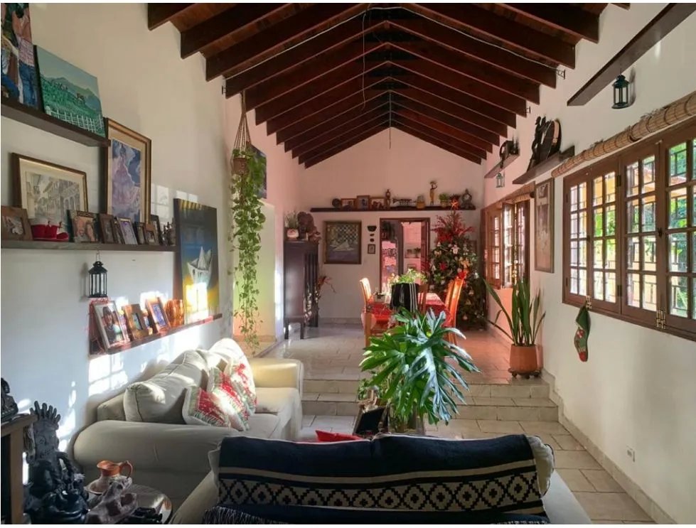 House for Sale in Las Cumbres 1603 M2 Surrounded by Nature