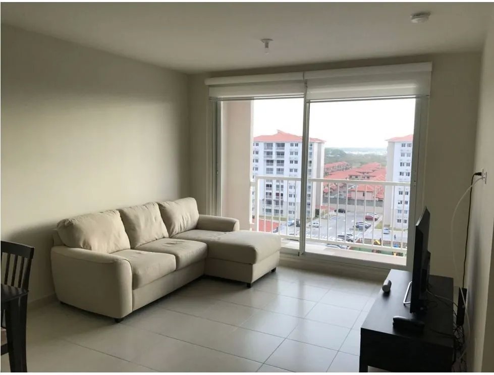 SE VENDE APARTAMENTO EN TORRES DE VERSALLES II DE 3 HABITACION 95M
