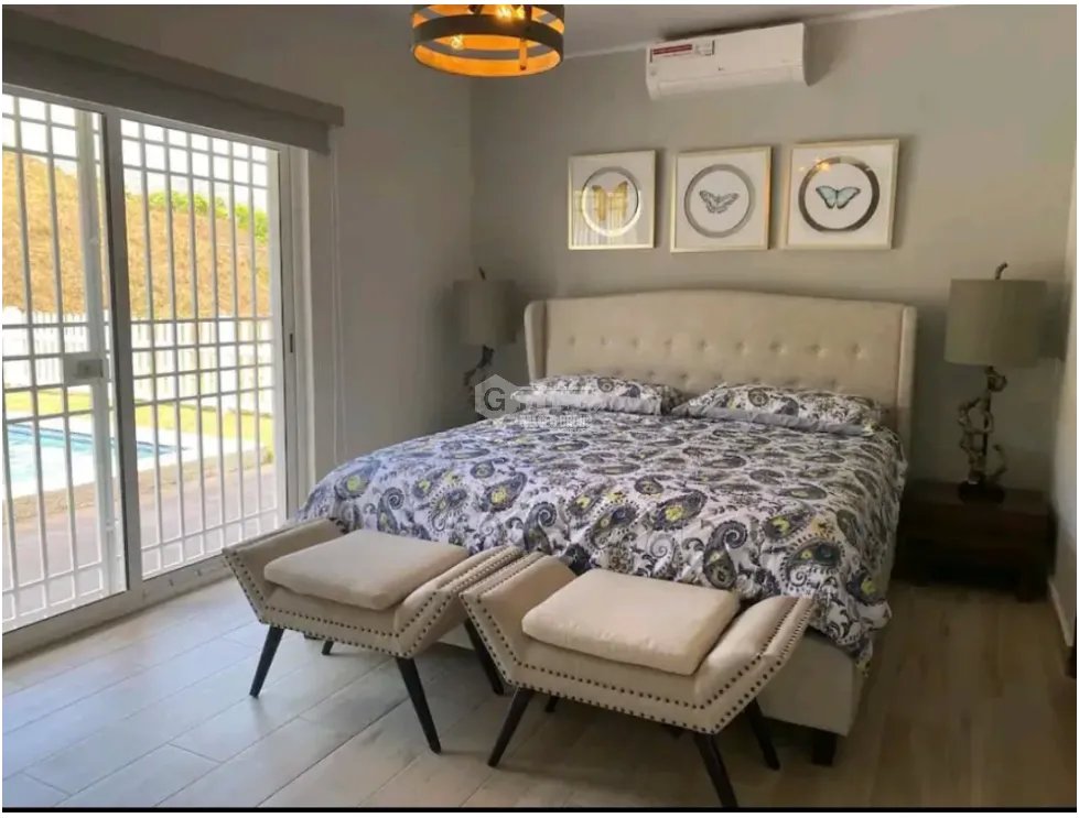 SE VENDE CASA EN VILLAS DEL MARIA DE 3 HABITACIONES CON PISCINA