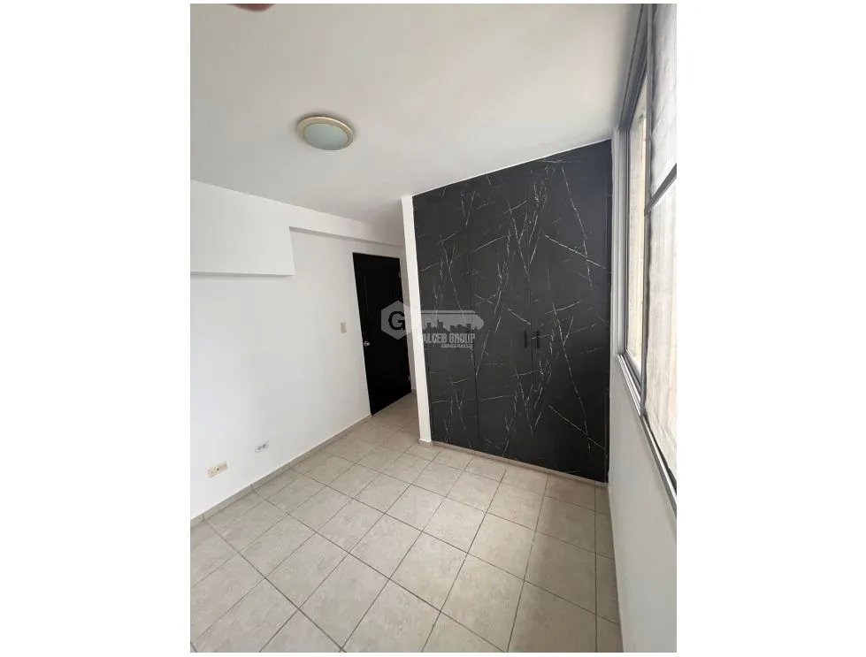 SE VENDE APARTAMENTO EN PH MALLORCA PARK GARDENS 2 DE 3 HABITACIONES