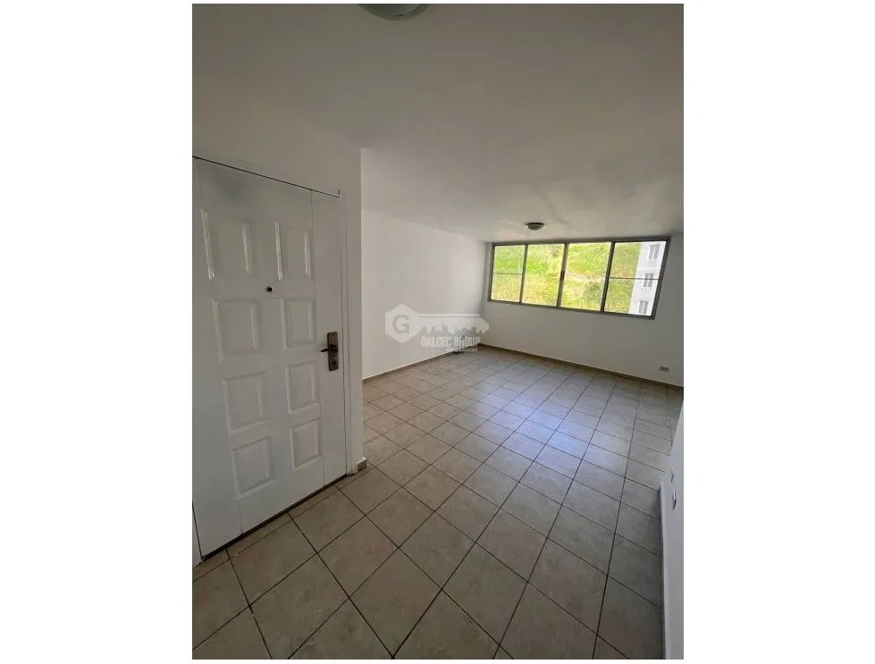 SE VENDE APARTAMENTO EN PH MALLORCA PARK GARDENS 2 DE 3 HABITACIONES