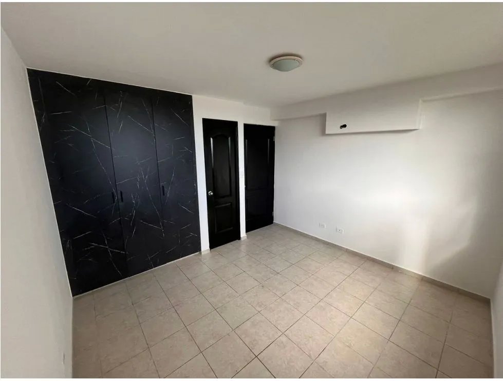 SE VENDE APARTAMENTO EN PH MALLORCA PARK GARDENS 2 DE 3 HABITACIONES